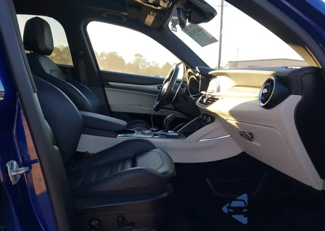 2021 Alfa Romeo Stelvio Ti Sport Awd from USA, damaged, VIN ZASPAKBN9M7D02259